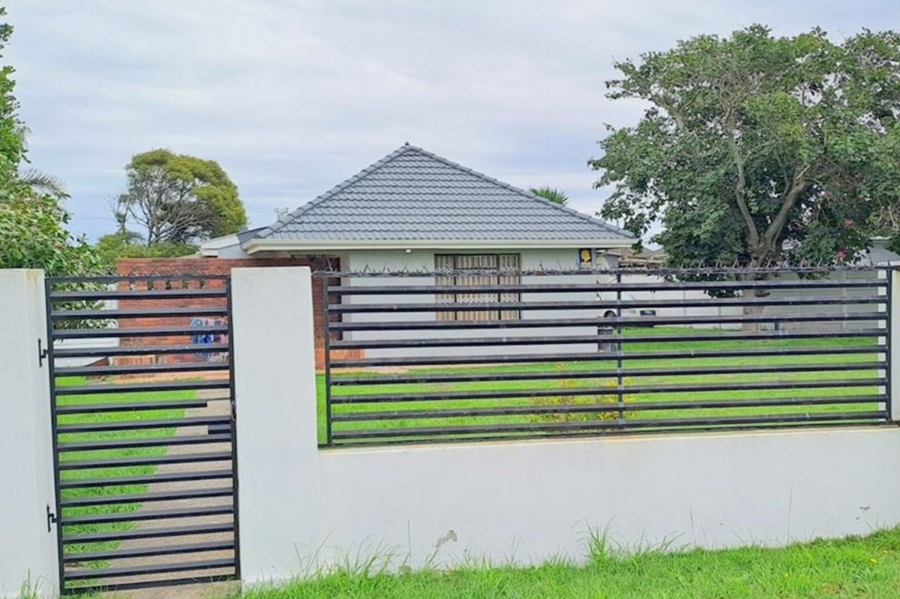 3 Bedroom Property for Sale in Kabega Park Eastern Cape